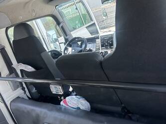 2021-mitsubishi-fuso-canter-49256189