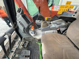 2016-hitachi-zx85-us-5a-49256340