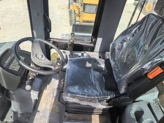 2024-caterpillar-966g-1491963-49264493