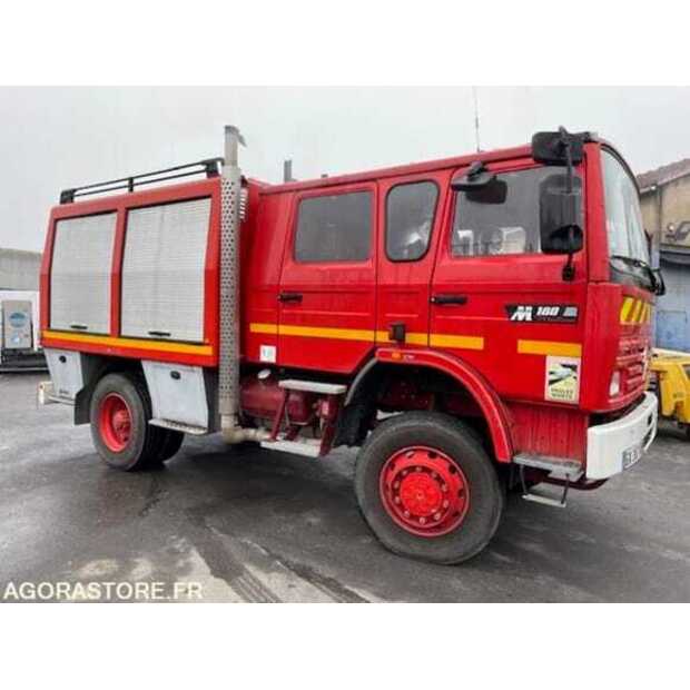1994 Renault M180-49265119
