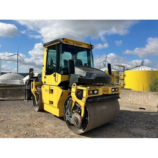 BOMAG BW 154 AP-49266386
