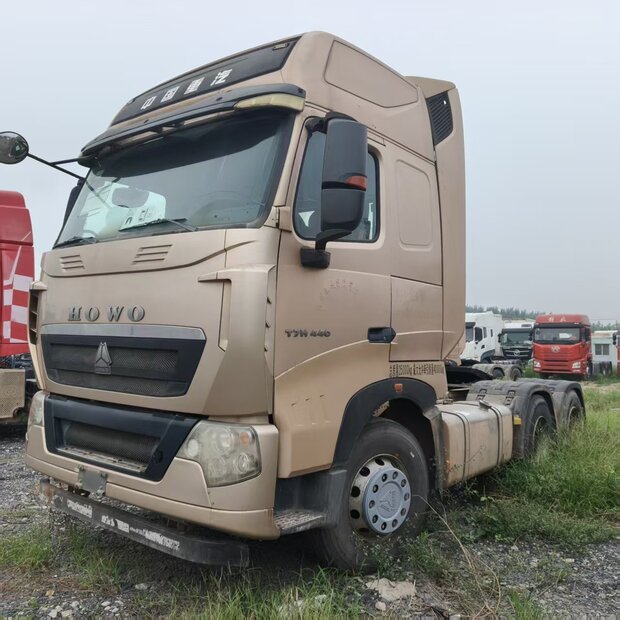 2024 HOWO T7H430HP-49266433