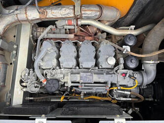 2022-liebherr-r930lc-1486913-49269760