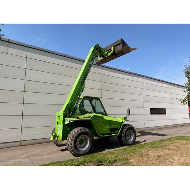 2002 ميرلو P33.7KT-49270053