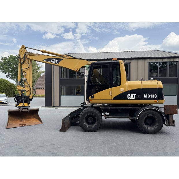 2010 Caterpillar M313D-49271858