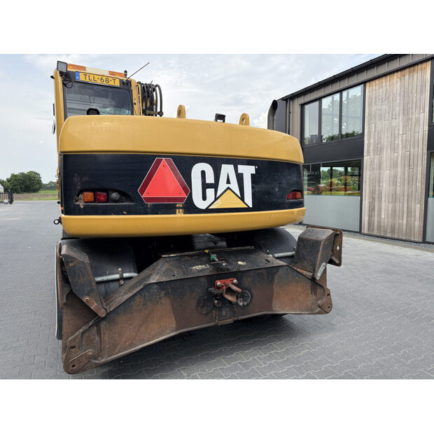2010 Caterpillar M313D-49271861