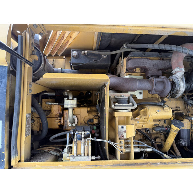 2010 Caterpillar M313D-49271875