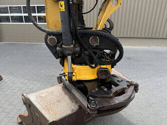2010-caterpillar-m313d-1492212-49271877