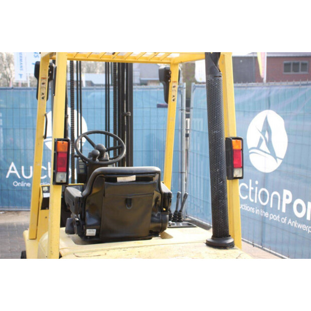 2004 Hyster H3.00XM-49274227