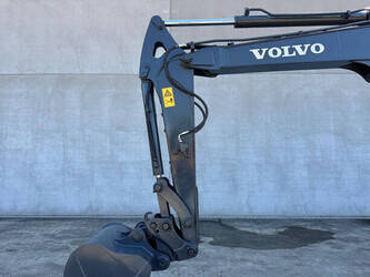 2012-volvo-ec60c-1492288-49274761