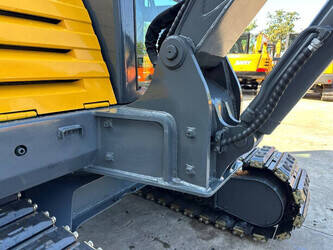 2012-volvo-ec60c-1492288-49274765