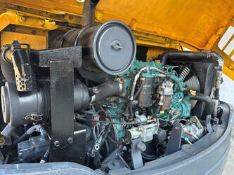 2012-volvo-ec60c-1492288-49274777