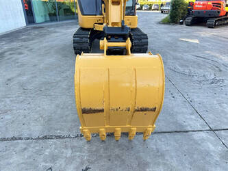 2012-komatsu-pc40mr-2-1492302-49275193