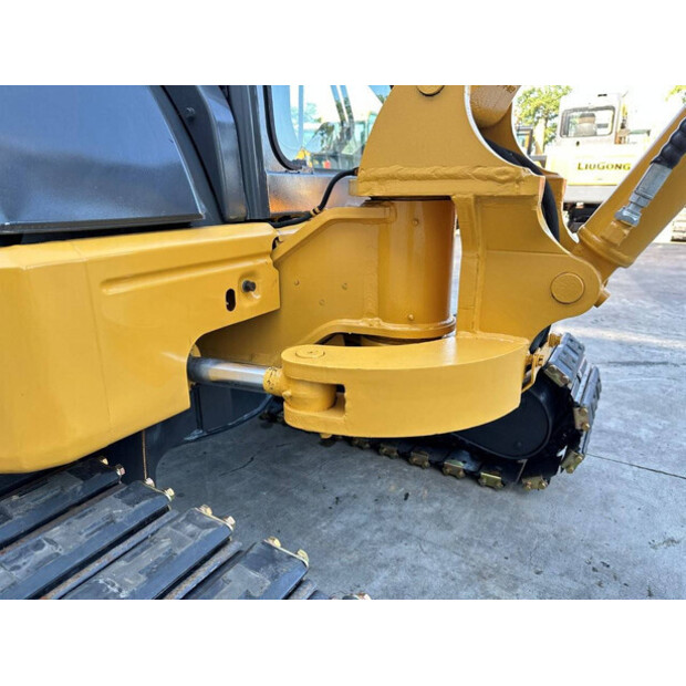 2012 Komatsu PC40MR-2-49275199