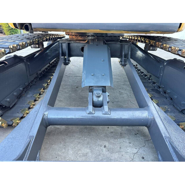 2012 Komatsu PC40MR-2-49275209