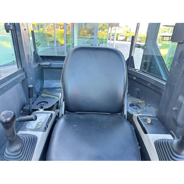 2012 Komatsu PC40MR-2-49275221