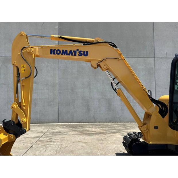 2016 Komatsu PC56-7-49275236