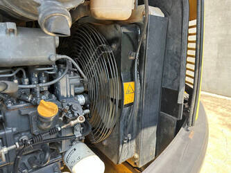 2016-komatsu-pc56-7-1492303-49275268