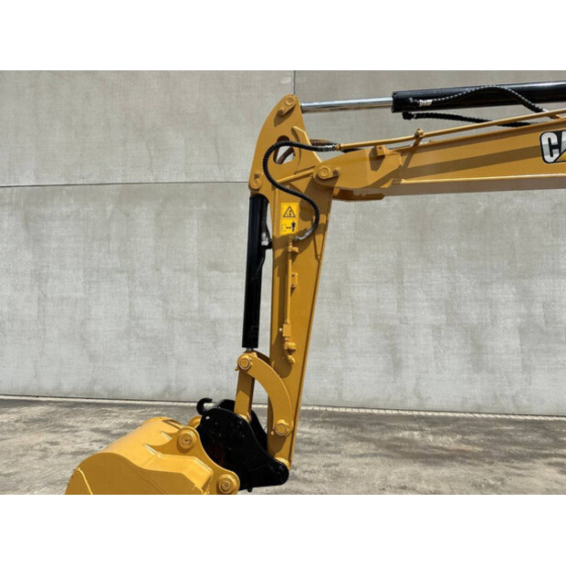 2017 Caterpillar 305.5E2-49275316