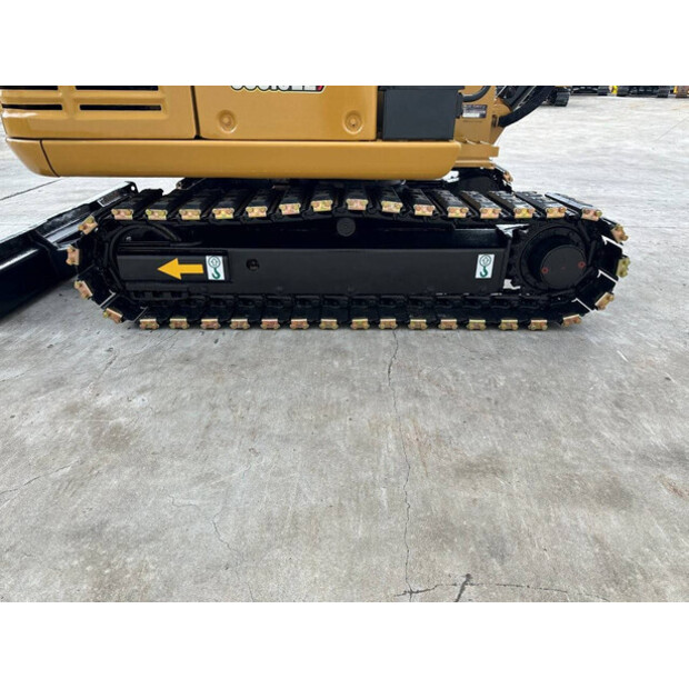 2017 Caterpillar 305.5E2-49275325