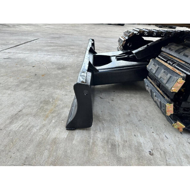 2017 Caterpillar 305.5E2-49275327