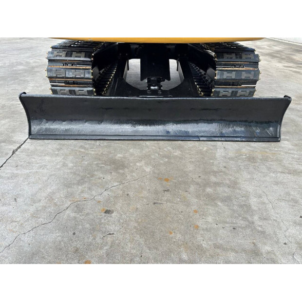 2017 Caterpillar 305.5E2-49275328
