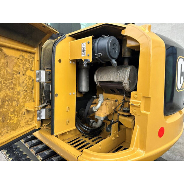 2017 Caterpillar 305.5E2-49275337