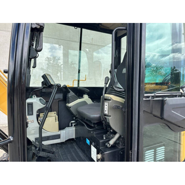 2017 Caterpillar 305.5E2-49275338