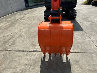 2013-hitachi-zx60-5g-49275655