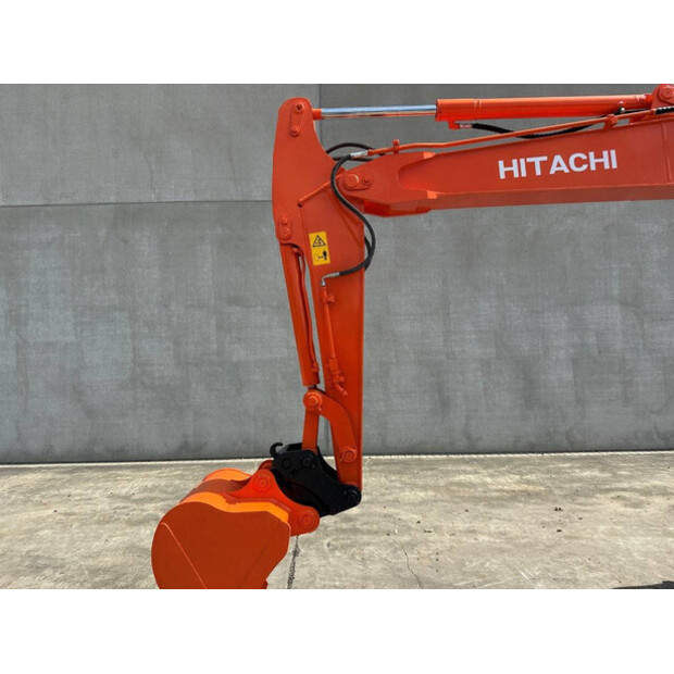 2013 Hitachi ZX60-5G-49275657