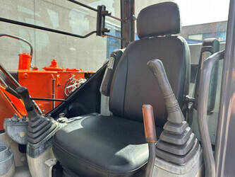 2013-hitachi-zx60-5g-49275680