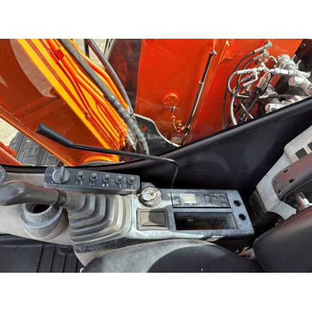 2013 Hitachi ZX60-5G-49275681