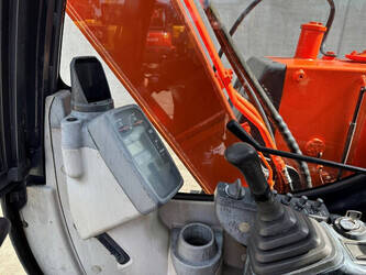 2013-hitachi-zx60-5g-49275682