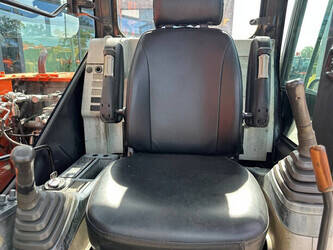 2013-hitachi-zx60-5g-49275685