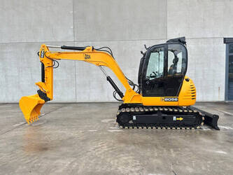 2009-jcb-8056-1492316-49275724