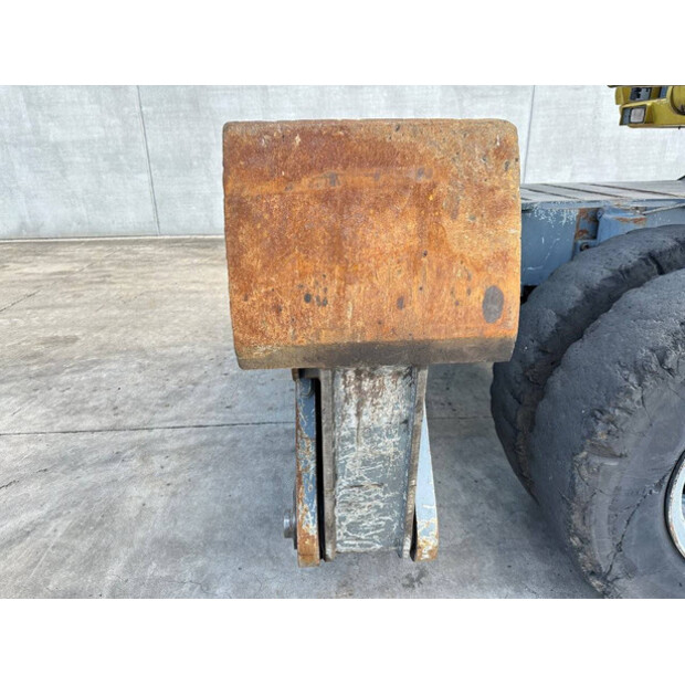 2005 Atlas 1804-49275894