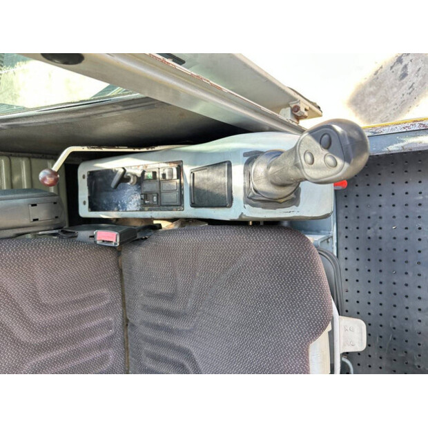 2005 Atlas 1804-49275967