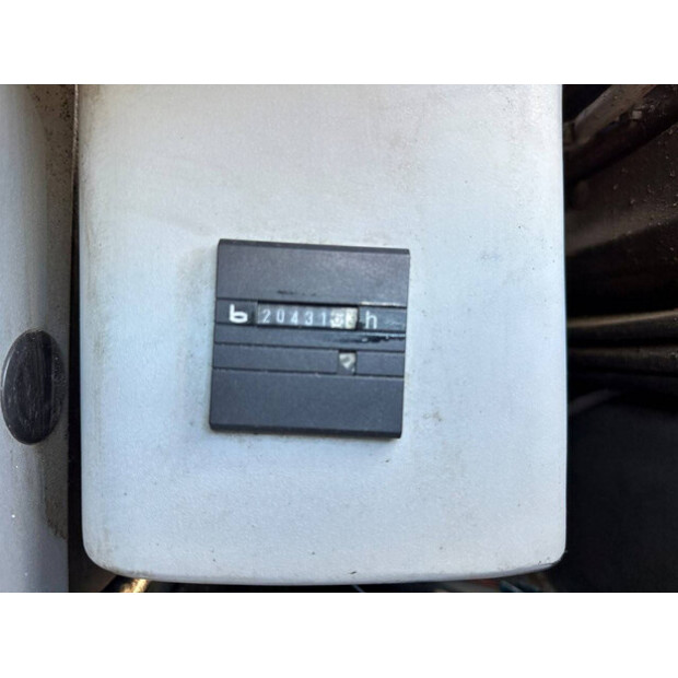 2005 Atlas 1804-49275977