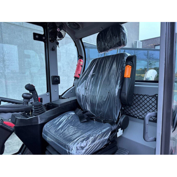 2025 Wolf WL816T-49276105