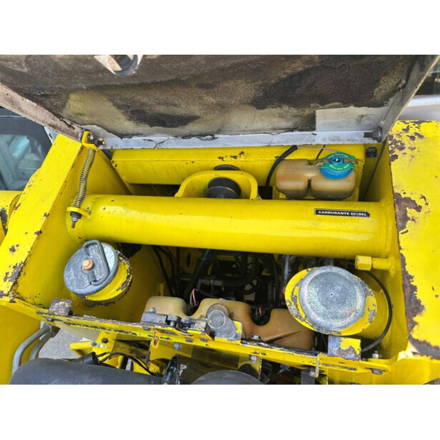 1992 CASE 580 KT-49276476