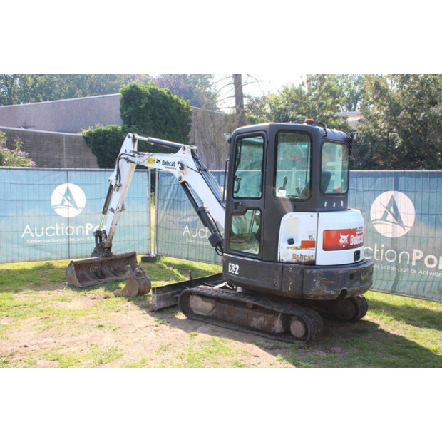 2016 BOBCAT E32-49276637