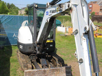 2016-bobcat-e32-1492338-49276640