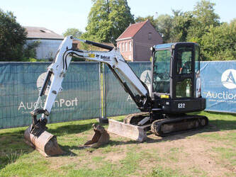 2016-bobcat-e32-1492338-49276642