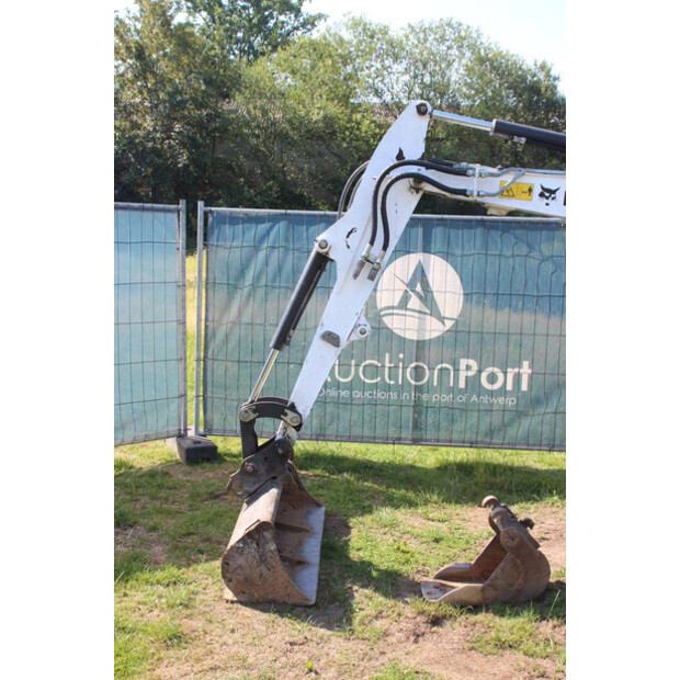 2016 BOBCAT E32-49276644