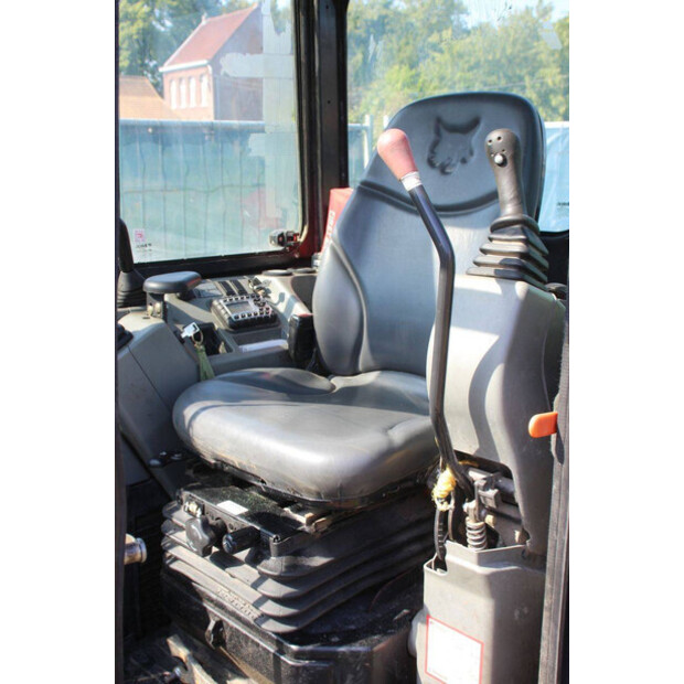 2016 BOBCAT E32-49276664