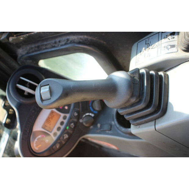 2016 BOBCAT E32-49276668