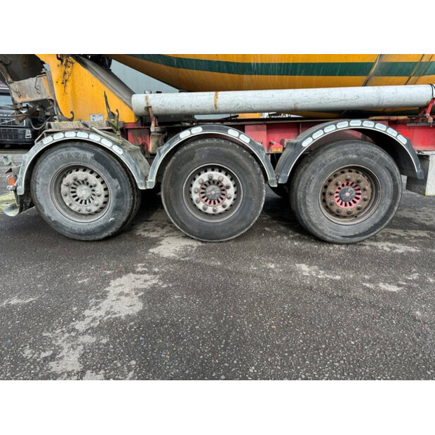 2012 MOL M12-49277011