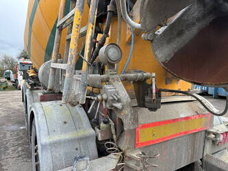 2012-mol-m12-1492348-49277029
