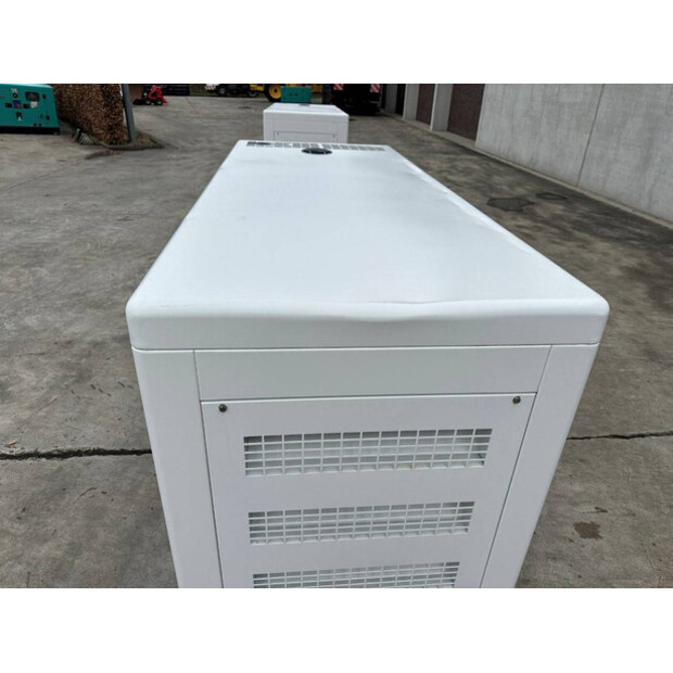 2025 Compal power VG-R100-49277280