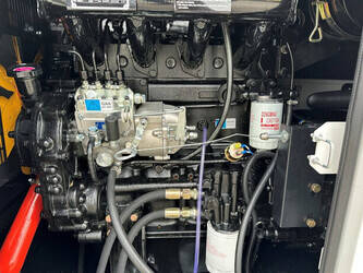2025-compal-power-vg-r100-1492358-49277285
